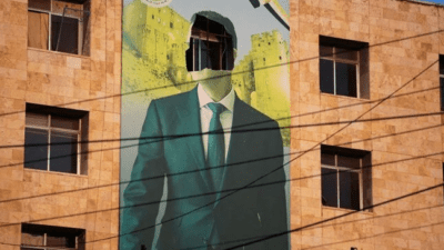 Suriye'de rejim karşıtı gruplar başkent Şam'ı ele geçirerek 54 yıllık