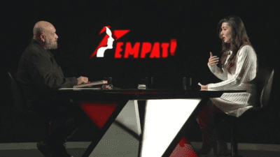 NTV ekranlarında yayınlanan Empati programına oyuncu Aslıhan Güner konuk oldu.