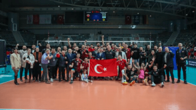 Voelybol CEV Challenge Kupası'ndaki temsilcimiz Spor Toto, 3-1 kazandığı maçın