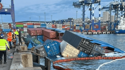 İstanbul Ambarlı Mardaş Limanı’nda AMNAH isimli konteyner gemisi bilinmeyen bir