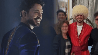 Yıldız popçu Murat Boz, geçtiğimiz gün Türkmenistan'ın başkenti Aşkabat'ta sevenleriyle