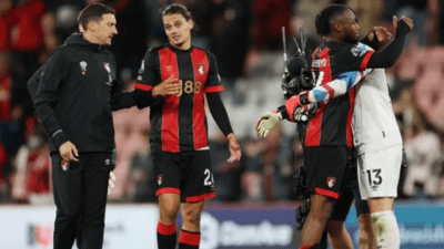İngiltere Premier Lig ekibi Bournemouth'ta forma giyen 27 yaşındaki milli