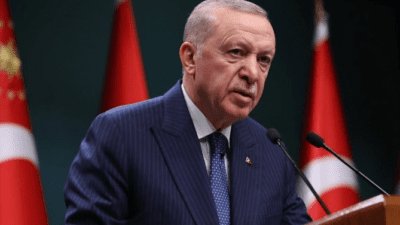 AKP Genel Başkanı ve Cumhurbaşkanı Recep Tayyip Erdoğan ve Emine