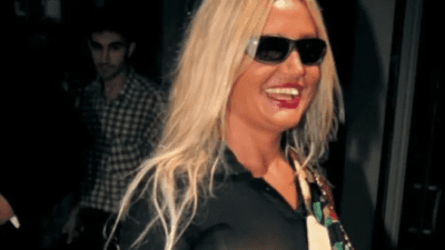 Türk sinemasında "Afrodit" lakabıyla tanınan ünlü sanatçı Banu Alkan, yüksek