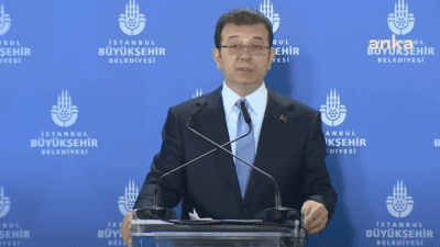 İBB Başkanı Ekrem İmamoğlu, yaşanan hukuksuzluklarla ilgili bir basın toplantısı