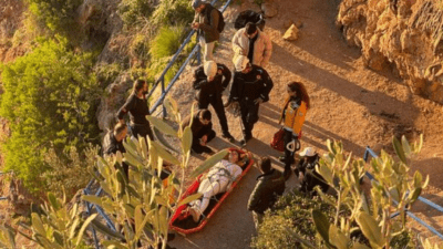 Antalya'da falezlerden düşen Rus genç kız yaralandı. Yaralanan Naila Vokhidova,