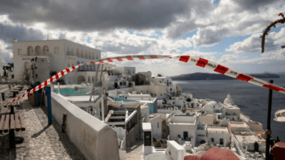 Yunanistan hükümetinin olağanüstü hal ilan ettiği Santorini Adası, son deprem