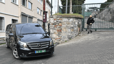 Amerika Birleşik Devletleri ve Rusya heyetleri, büyükelçilik faaliyetlerinin ele alınacağı