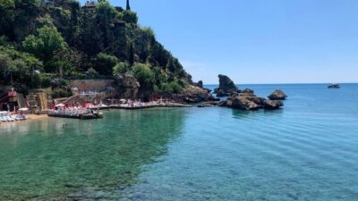 "Antalya Vali Yardımcısı Yalçın Sezgin’in CHP’nin yerel seçimde kullandığı slogan