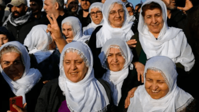 PKK lideri Abdullah Öcalan'ın 27 Şubat'ta yaptığı "Tüm gruplar silah