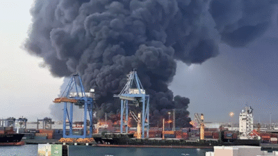 Sudan'ın en büyük şehirlerinden Port Sudan'da, insansız hava aracı saldırıları