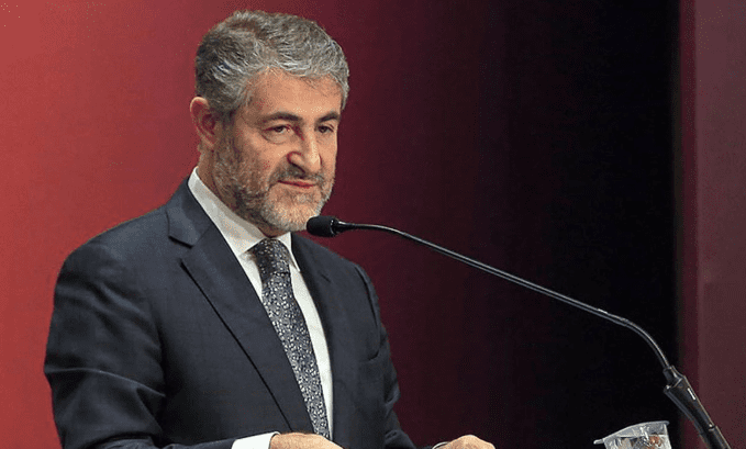 Eski Hazine ve Maliye Bakanı Nureddin Nebati, bakanlık görevinden ayrıldığı