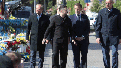 Elysee Sarayı; Fransa Cumhurbaşkanı Emmanuel Macron, İngiltere Başbakanı Keir Starmer