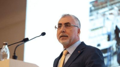 Çalışma ve Sosyal Güvenlik Bakanı Vedat Işıkhan, "Türkiye genelinde 10