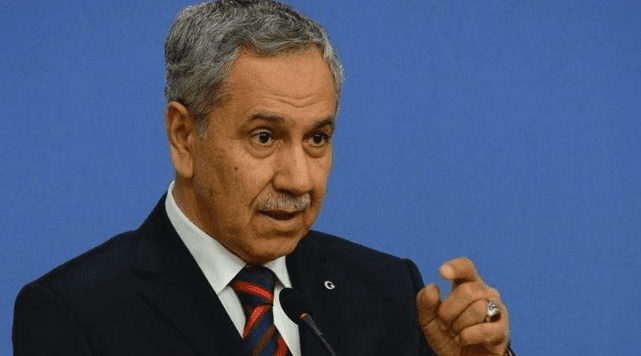 AKP'nin kurucularından eski TBMM Başkanı Bülent Arınç, İstanbul Büyükşehir Belediye