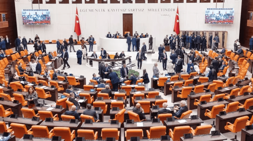 Meclis Genel Kurul’da kabul edilen kanun teklifiyle kamu kurum ve