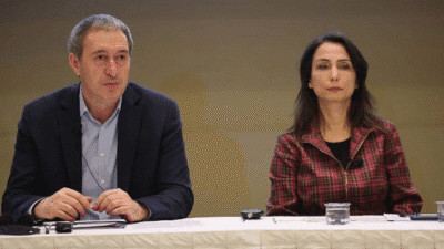 DEM Parti Eş Genel Başkanları Tülay Hatimoğulları ve Tuncer Bakırhan,