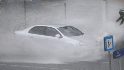 Meteoroloji Genel Müdürlüğü, bugün beklenen yerel gök gürültülü sağanak nedeniyle