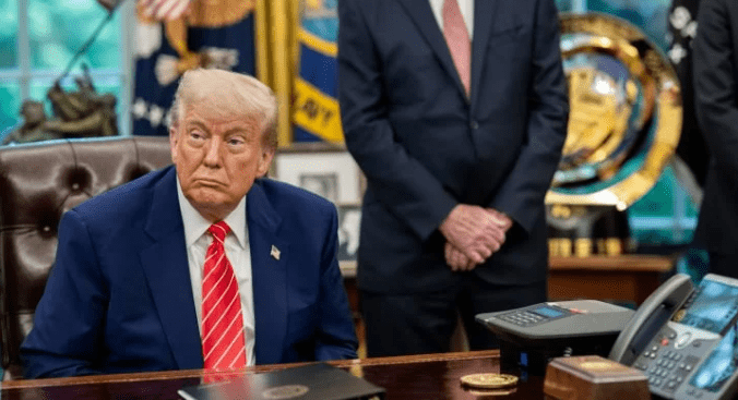 Reuters, ABD Başkanı Donald Trump’ın İsrail saldırılarında İran dini lideri