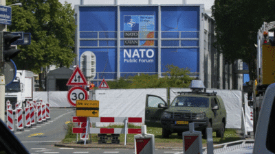 NATO Liderler Zirvesi bugün Hollanda'nın Lahey kentinde başlayıp iki gün