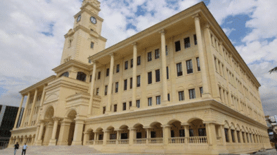 İstanbul Büyükçekmece Belediyesi'nde CHP'nin adayı Hakan Çebi, belediye başkan vekili