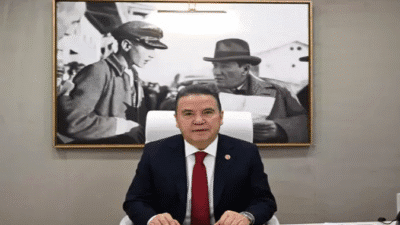 ANTALYA'da 'rüşvet' soruşturması kapsamında tutuklandıktan sonra geçici olarak Büyükşehir Belediye