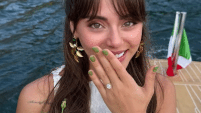 SHOW TV'nin fenomen dizisi 'Kızılcık Şerbeti'nin 'Doğa'sı Sıla Türkoğlu, uzun