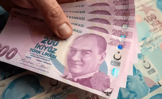 Memur ve memur emeklilerinin zam pazarlığında yeni görüşme yapıldı. Bakanlıktaki