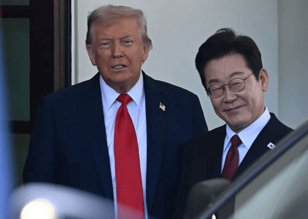ABD Başkanı Donald Trump, İsrail'in Gazze'deki Nasır Tıp Merkezi'ne düzenlediği