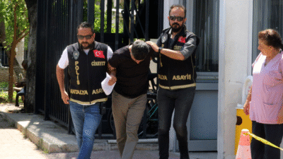 ANTALYA'da eski eşi Ayten Çağıran'ı (44) boğazını keserek öldüren infaz