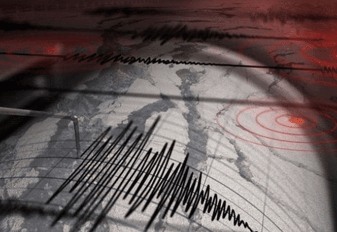  Balıkesir'in Sındırgı ilçesinde 4.9 büyüklüğünde deprem meydana geldi. Deprem