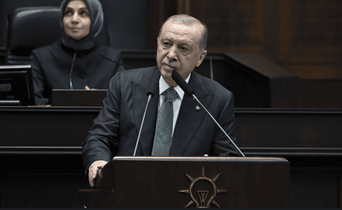 AKP'li Cumhurbaşkanı Recep Tayyip Erdoğan, MHP Genel Başkanı Devlet Bahçeli'ye