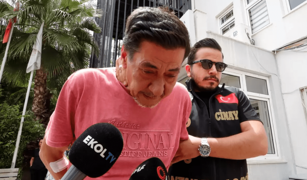 Antalya'da oğlunu 37 bıçak darbesiyle öldüren baba, "canavarca hisle veya