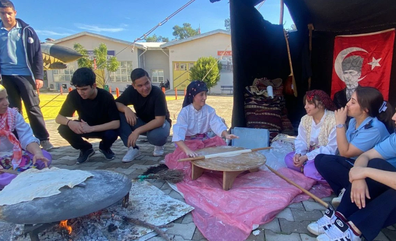 Antalya İl Millî Eğitim Müdürlüğü'nün "Şehrimi Tanıyorum, Toros'un Kaşifleri Projesi"