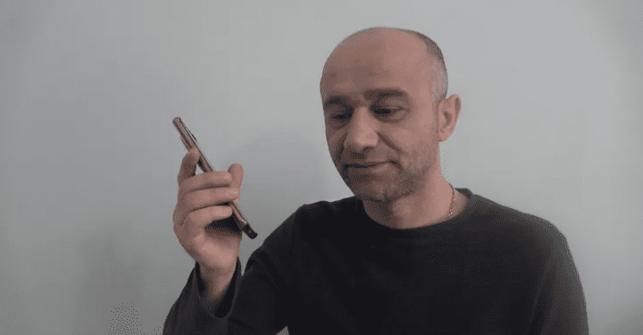 Bursa’da 20 günde 400 kez kapısı çalınmıştı: Arkadaşlarına da musallat oldular! ‘Ne olur beni arama’ Bursa'da yaşayan Ersan Yalçuva'nın evine yönelik asılsız ihbar ve sahte