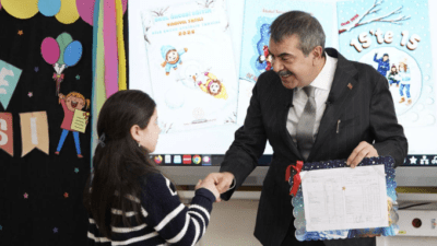 İlkokul birinci ve ikinci sınıflara ‘gelişim raporu’ ismiyle verilen karnelerden