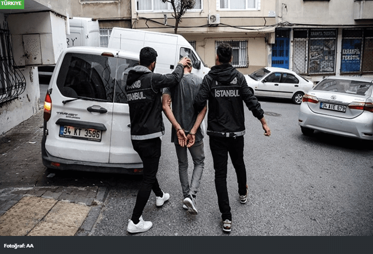 Ünlü isimlere yönelik yürütülen uyuşturucu soruşturmasında yeni bir operasyon düzenlendi.