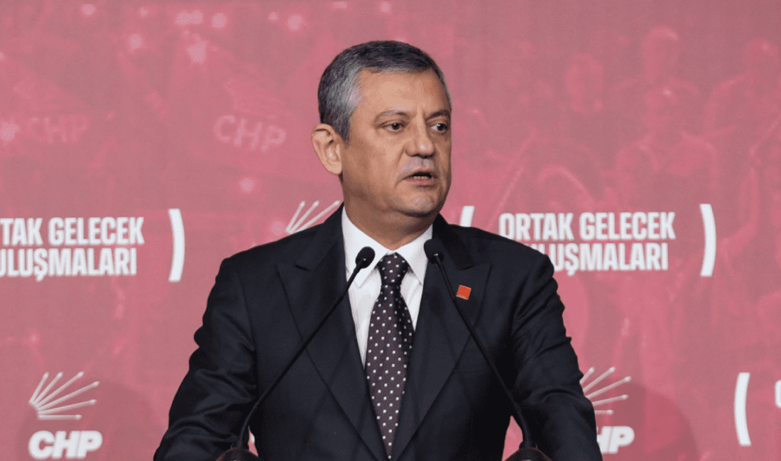 Özgür Özel, depremzede bir vatandaşın ‘beni tehdit ederek oy aldılar’