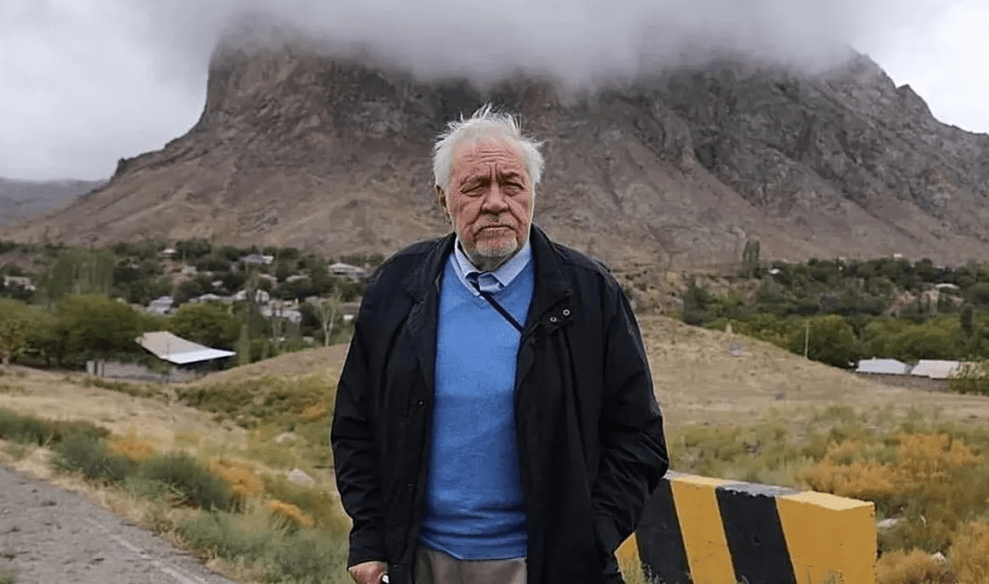 Türk tarihçi, akademisyen ve yazar Prof. Dr. İlber Ortaylı, özellikle