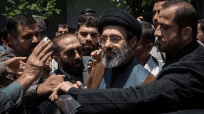 İngiliz The Telegraph gazetesinin ulaştığı ses kaydına göre, Mücteba Hamaney