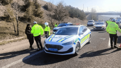  Ankara'da Kuzey Çevre Yolu'nda ters yöne giren aracın karşıdan