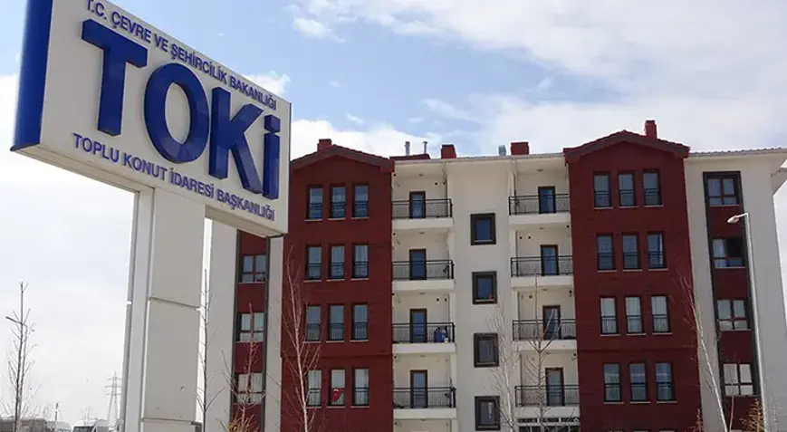 TOKİ İstanbul kura çekimi canlı izle ekranı başvuru sahipleri tarafından