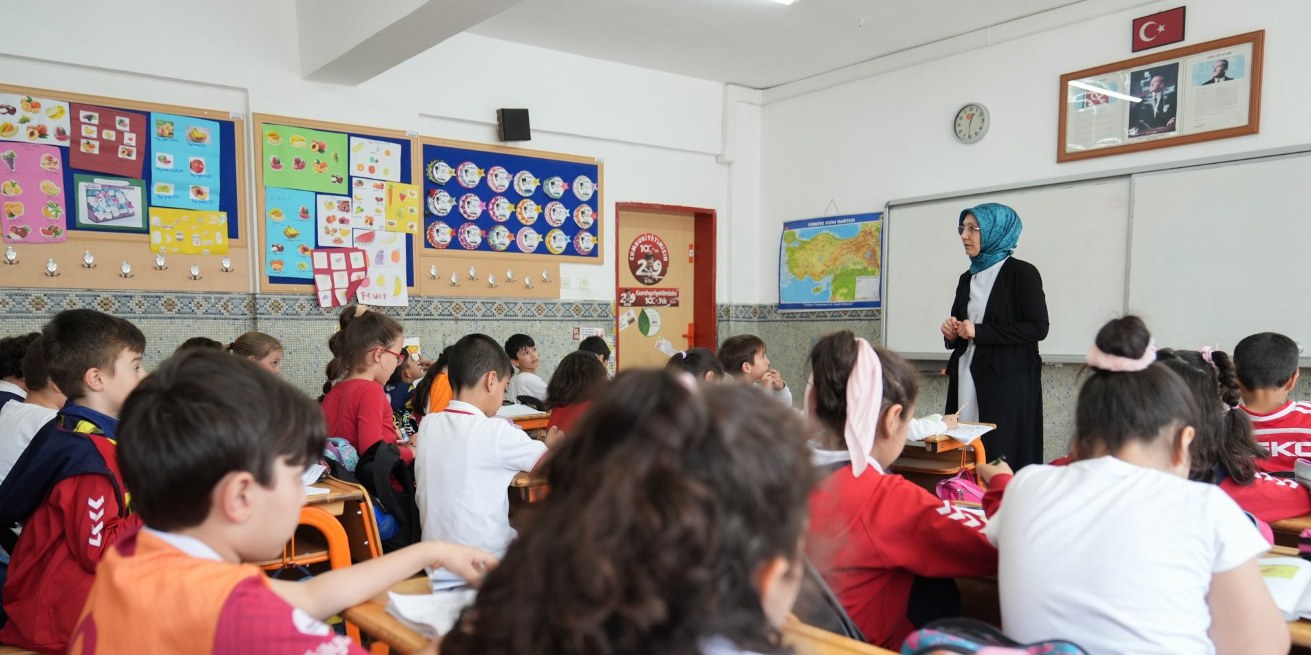 Millî Eğitim Bakanlığınca, kadrolu öğretmenlerin il içi isteğe bağlı yer