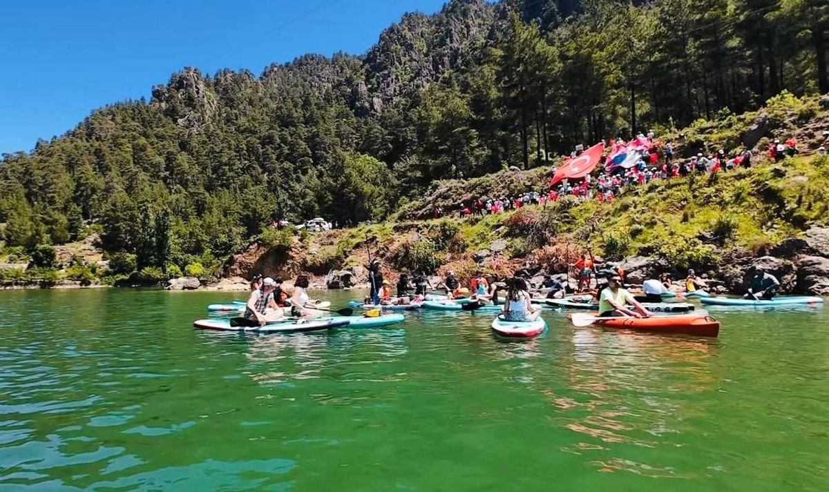 19 Mayıs Atatürk'ü Anma, Gençlik ve Spor Bayramı kapsamında Burdur'un