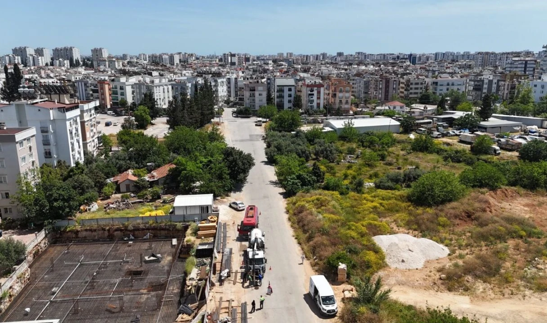 ASAT’tan 80 milyonluk altyapı! Antalya’da kanalizasyon hatları temizleniyor ASAT, Antalya genelinde kanalizasyon hattı temizliği ve kapak düzenleme çalışmalarını