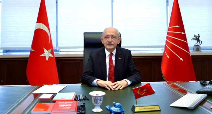 Kılıçdaroğlu yönetiminden Meclis’e yanıt: CHP grup toplantısı yapılmayacak Mahkeme tarafından CHP genel başkanlığına getirilen Kemal Kılıçdaroğlu yönetimi Meclis
