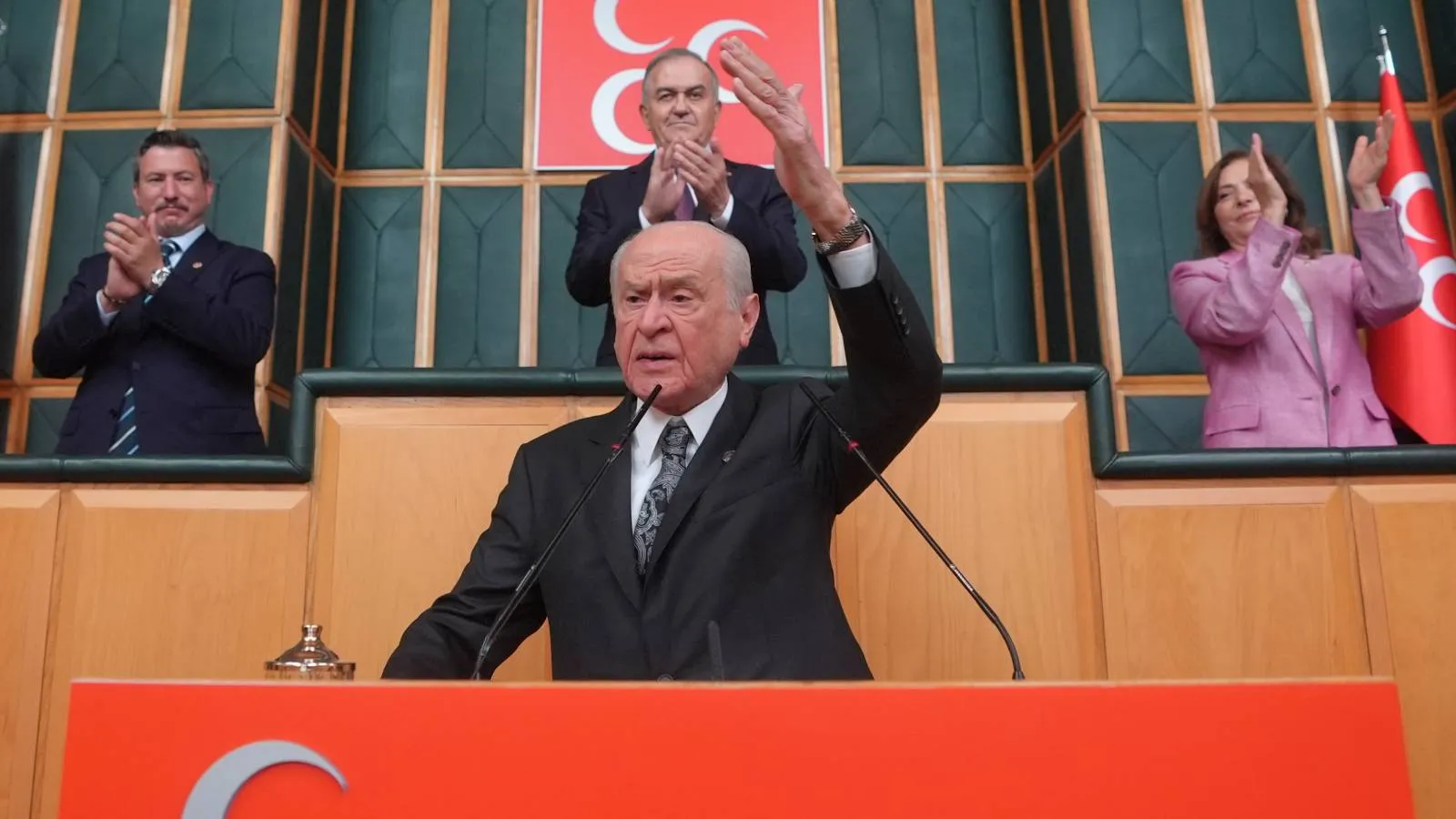 MHP Genel Başkanı Devlet Bahçeli, CHP'deki mutlak butlan tartışmalarına ilişkin,