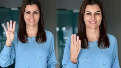 48 yaşındaki sunucu ve yazar Ece Vahapoğlu, geçtiğimiz aylarda Instagram