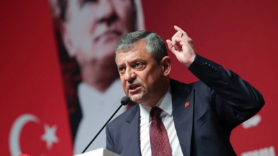 Özgür Özel’in “Yeni Parti” hamlesinde start veriliyor; son kez CHP grup toplantısına katılacak, 70’den fazla vekil istifa edebilir CHP’ye ilişkin mutlak butlan kararının ardından yeni yol haritasını hazırlayan