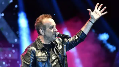 Tutuklanan şarkıcı Haluk Levent, sosyal medya hesabından 'Veda' mektubu paylaştı.